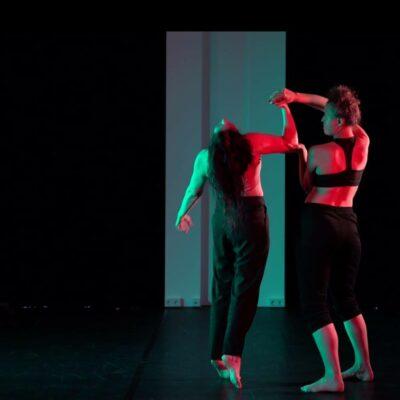 by Tanz-Station Barmer Bahnhof